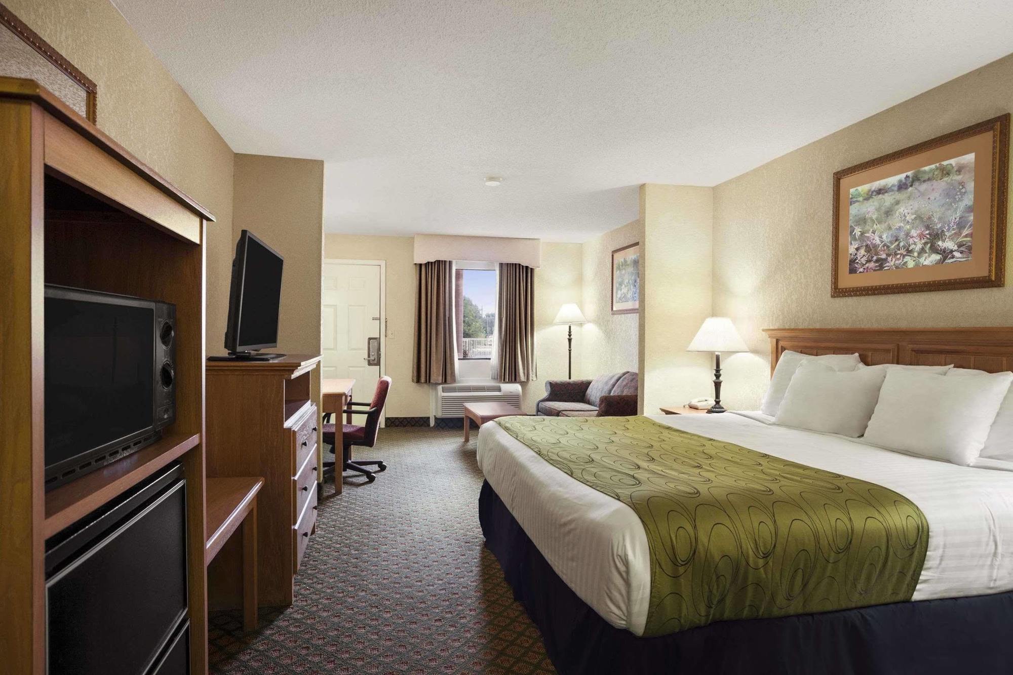 Days Inn & Suites By Wyndham Stuttgart מראה חיצוני תמונה
